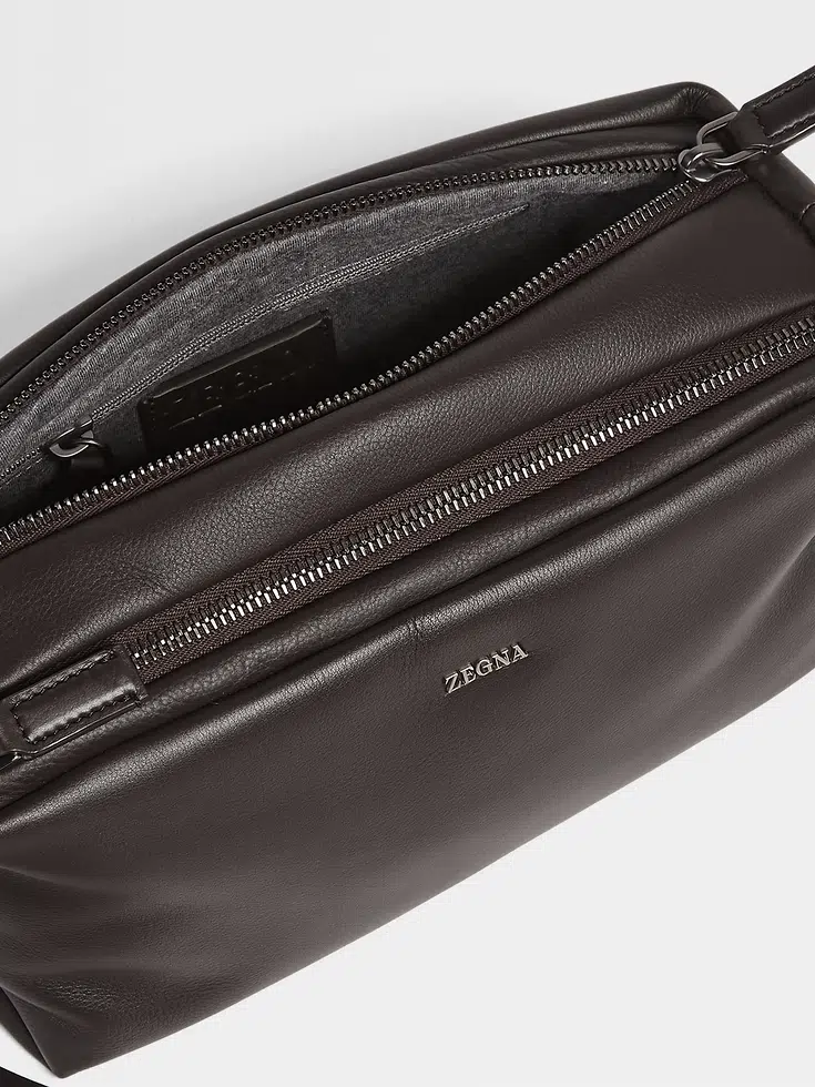 Dunkelbraune SECONDSKIN Softy Pouch