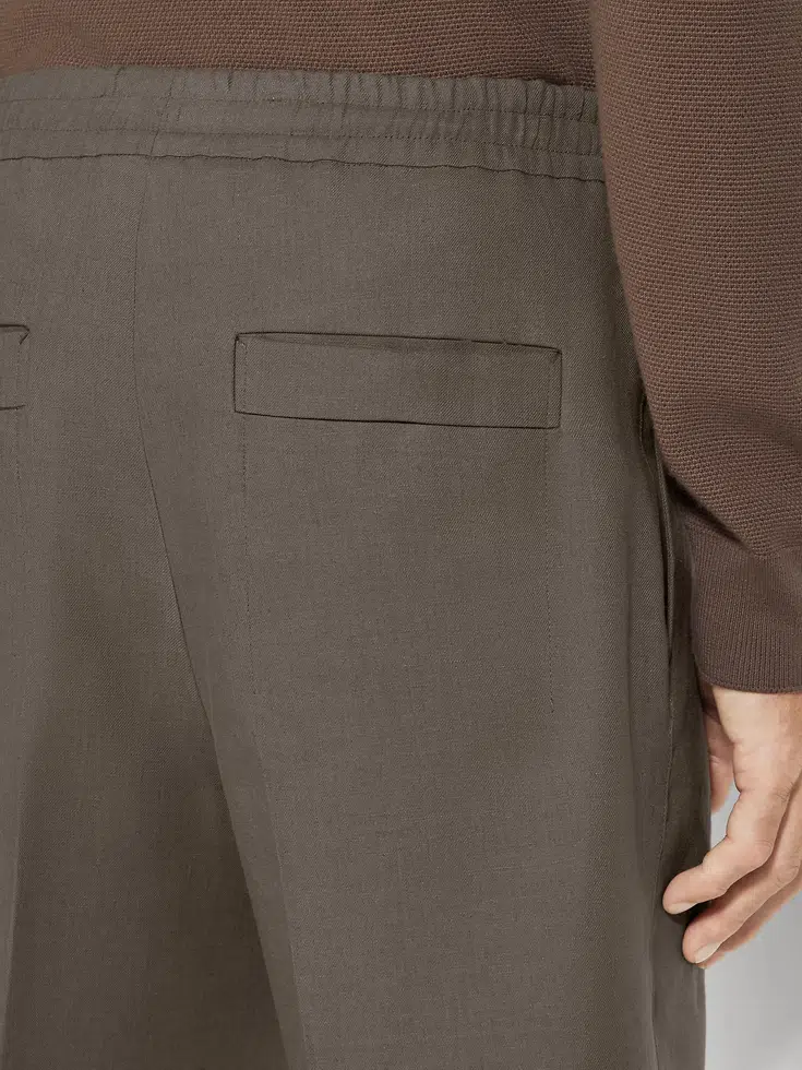 Dunkeltaupe Oasi Lino Shorts