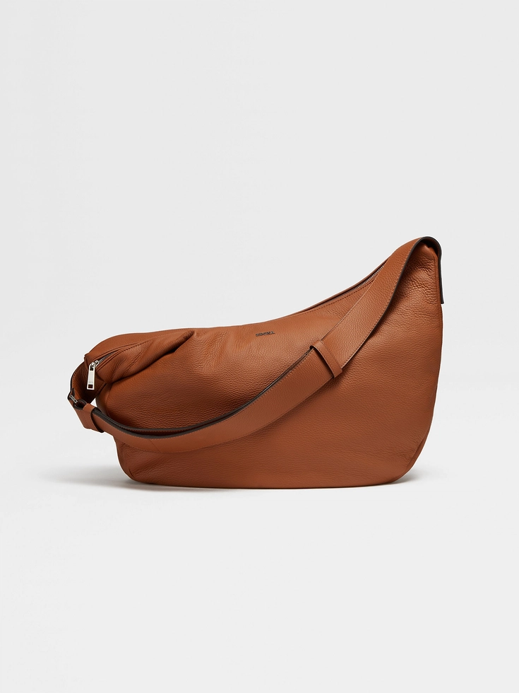Hobo Tasche aus Hirschleder mit Blattmuster - Hobo-Tasche aus Hirschleder mit Blattmuster
