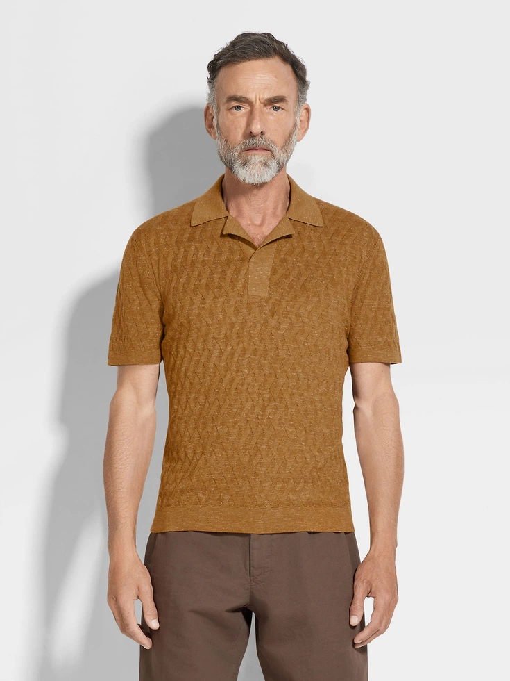Ockerfarbenes Mélange-Poloshirt aus Seide, Kaschmir und Leinen Ockerfarbenes Mélange-Poloshirt aus Seide, Kaschmir und Leinen