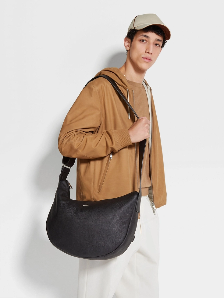Schwarze Hobo Panorama Mini Tasche aus Hirschleder 1 - Schwarze Hobo Panorama Mini-Tasche aus Hirschleder